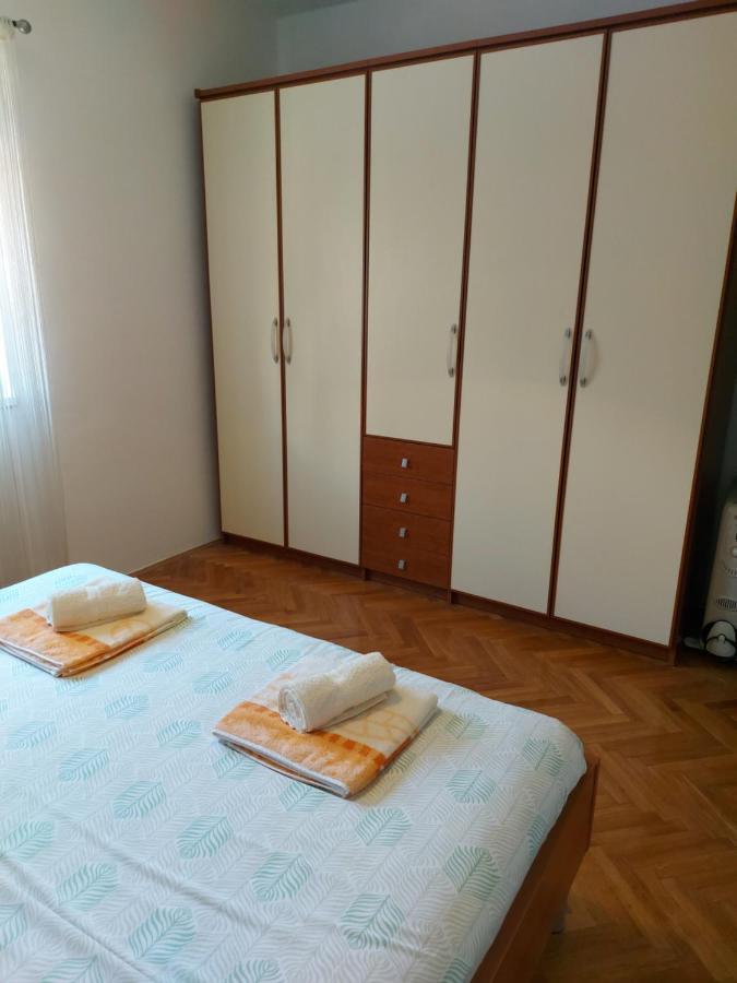 Apartman Stefan 카를로바크 외부 사진
